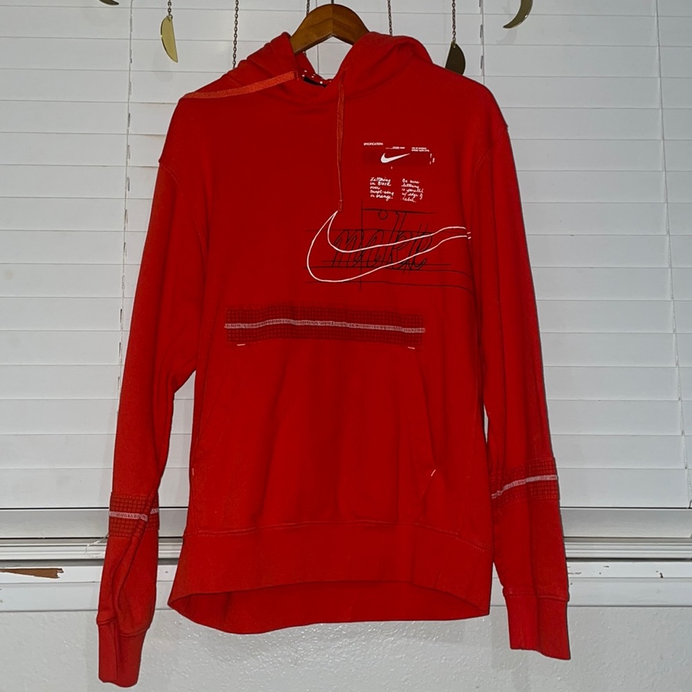 Nike story of the swoosh fleece hoodie size (M)